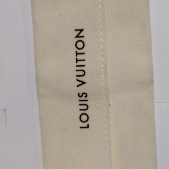 Authentic Louis Vuitton Accessory Necklace Bracelet Watch Case - Snap Closure - Picture 3 of 4